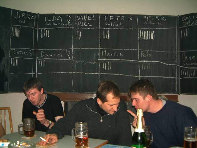 foto č. 001 - 30. prosince 2003. Turistická ubytovna v Proseči pod Ještědem.
