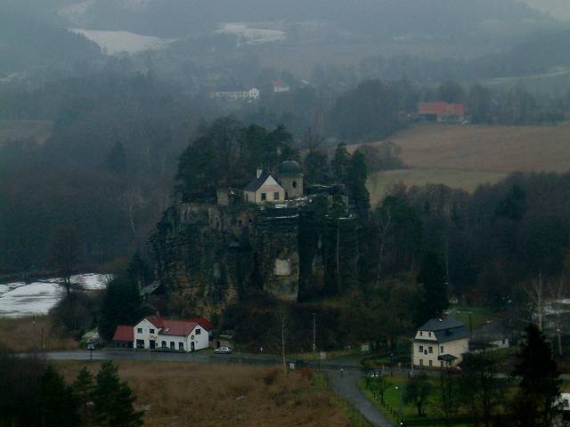 foto č. 004 - Skalní hrad Sloup.
