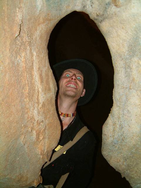 foto č. 001 - Záhadný zjev z nitra Chýnovské jeskyně.
