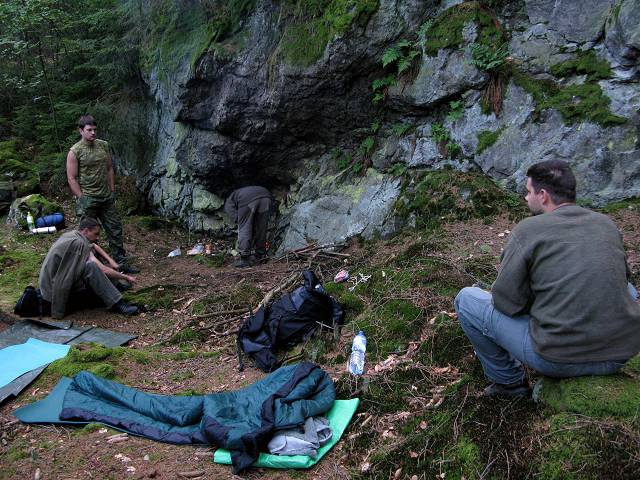 foto č. 002 - Pěkné místo na přespání, o kterém už věděli Ilča s Vaškem.

