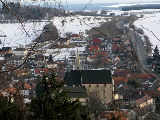 foto č. 025 - Pohled z Kalvárie na Miličín.
