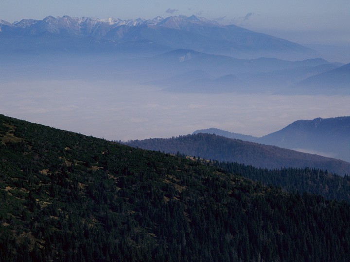 foto č. 066 - Pohled z Malého Kriváňa na Vysoké Tatry.
