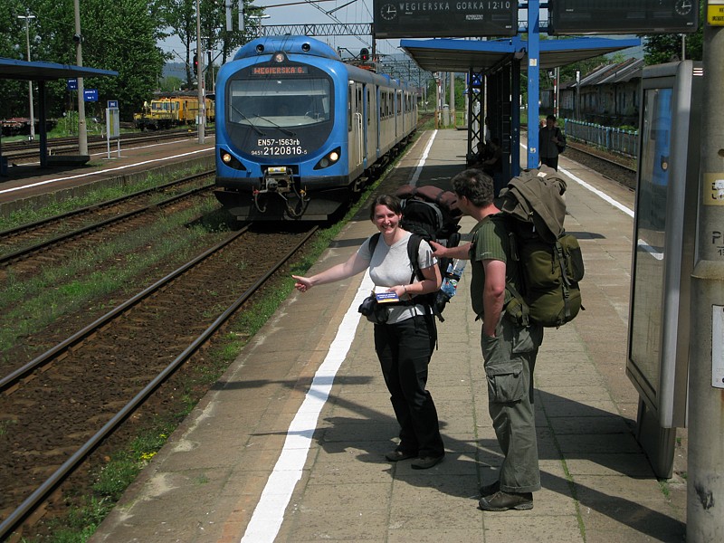 foto č. 038 - Z Černichówa popojedeme autobusem do města Żywiec a odtud vlakem do Węgierske Górky.
