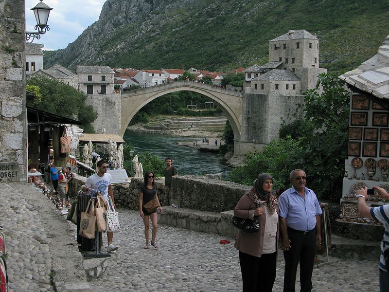 foto č. 100 - Staronový most, který dal Mostaru jméno.
